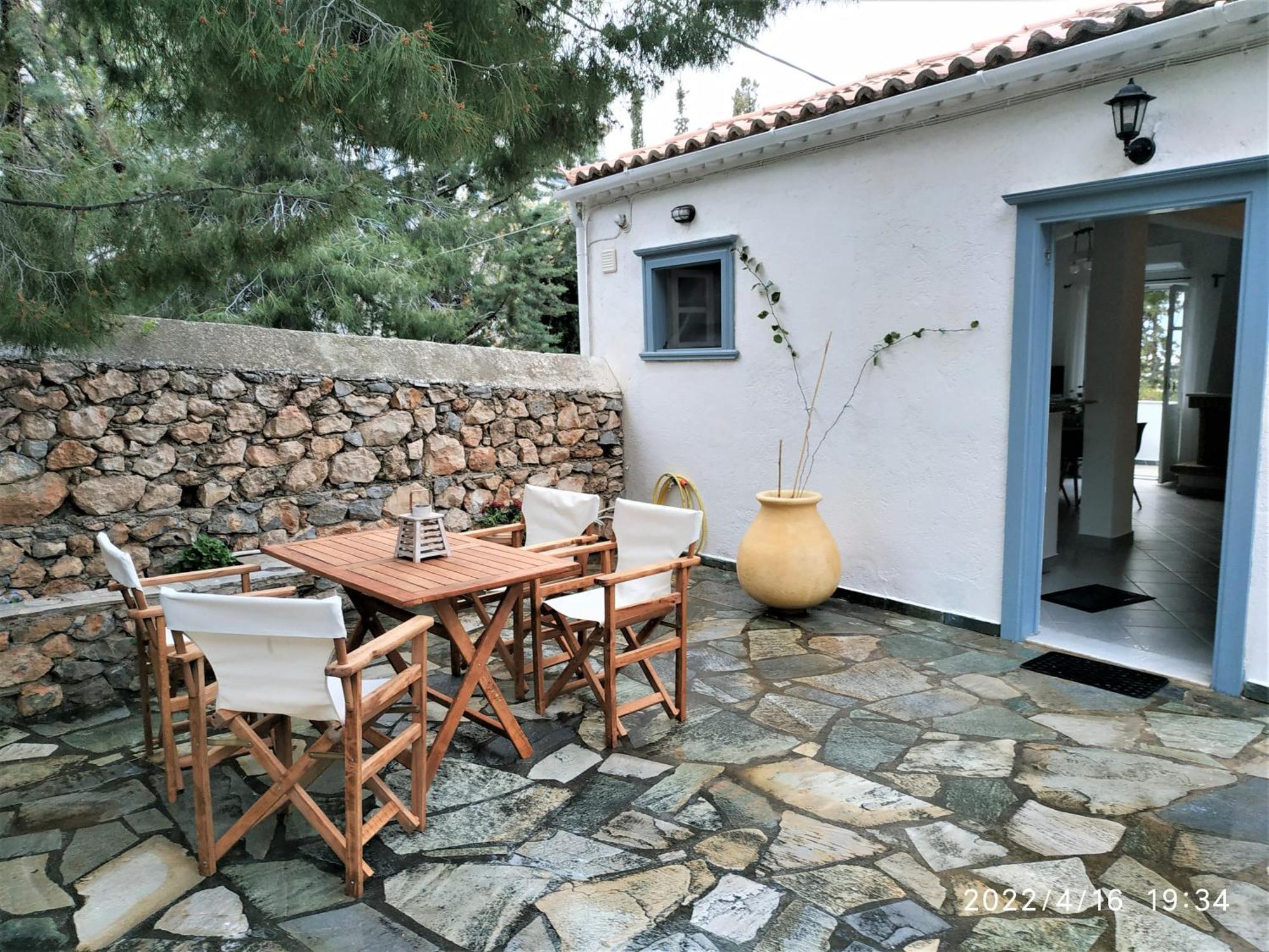 Pine Trees And Sea View Houses In Hydra - Daphne, Chloe, Myrto, Eleni الغرفة الصورة